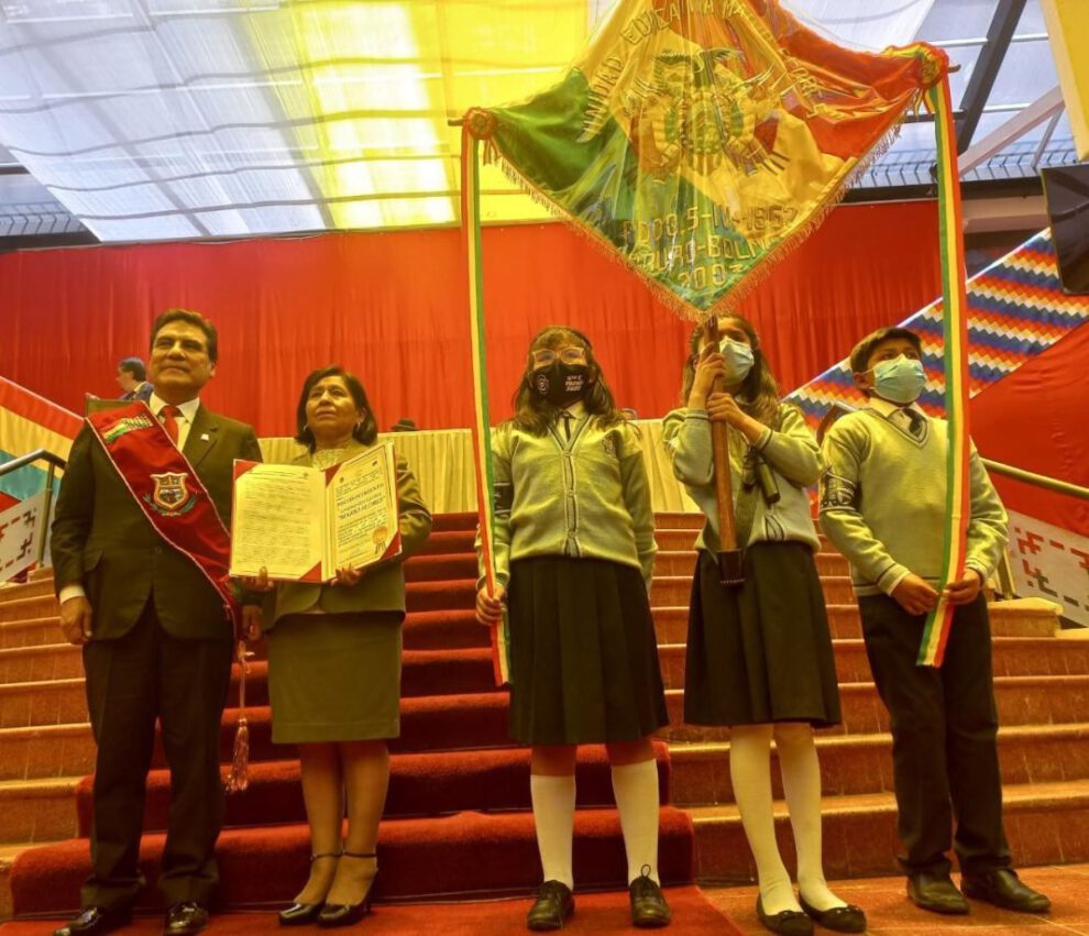 Mantenimiento de camino en Turco