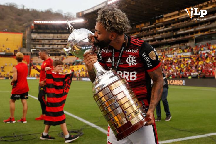 Gabriel Barbosa anotó el gol que le dio el título de Copa Libertadores al Flamengo