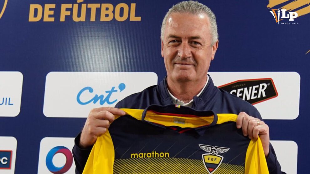 Gustavo Alfaro dirige al combinado ecuatoriano desde el 2020