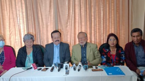Reforma judicial impulsada por juristas independientes