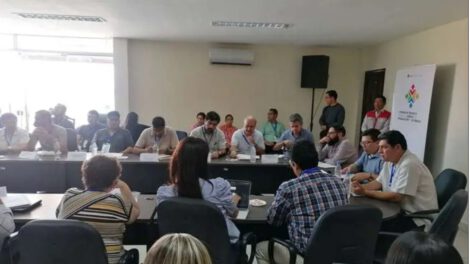 Censo Nacional de Población y Vivienda en reunión técnica