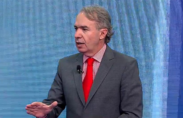 Plan de Camacho para acortar mandato de Arce