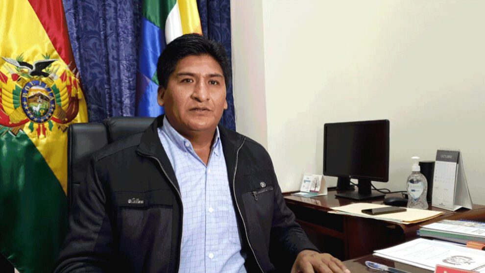 Golpe contra Arce según Andrés Flores