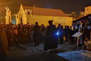 Recorrido nocturno por la necrópolis orureña