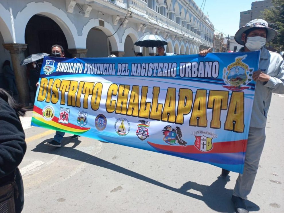 Magisterio urbano en estado de emergencia en Oruro