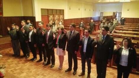 Acto de posesión de la nueva directiva de Fraternidad Artística y Cultural La Diablada