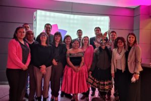 Marca Magenta, el modelo de gestión de Banco FIE que apoya a mujeres bolivianas