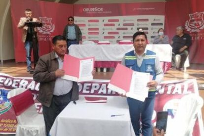 Pacto de gobernabilidad firmado entre Abdón Veliz y Adhemar Wilcarani