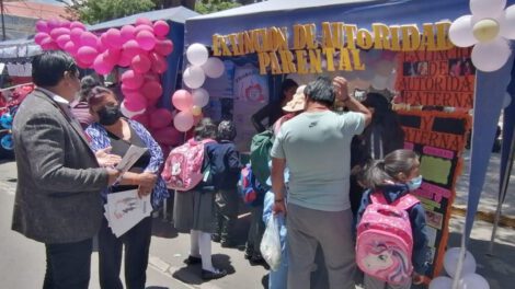 Adopciones en Oruro durante la feria de sensibilización