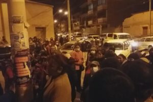 Amedrentamiento de comerciantes en la calle Bakovic