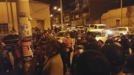Amedrentamiento de comerciantes en la calle Bakovic
