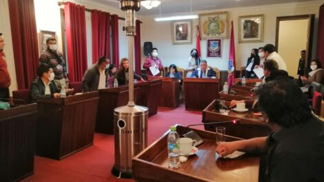 Sentencia Constitucional Oruro declara ilegal resolución sobre Oswaldo Olivera