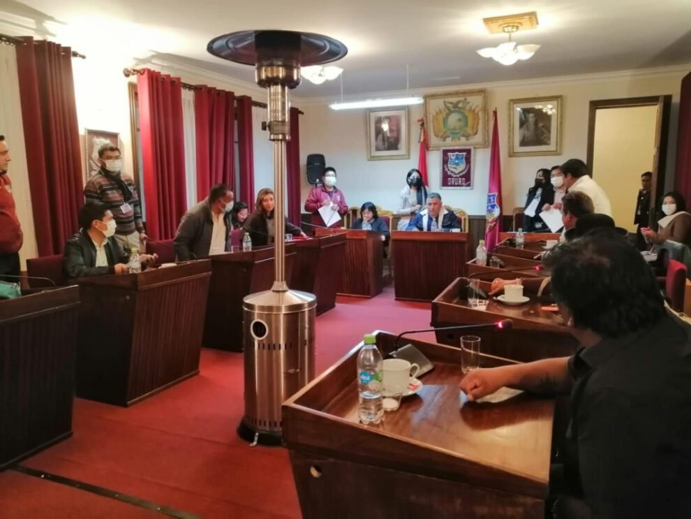 Sentencia Constitucional Oruro declara ilegal resolución sobre Oswaldo Olivera