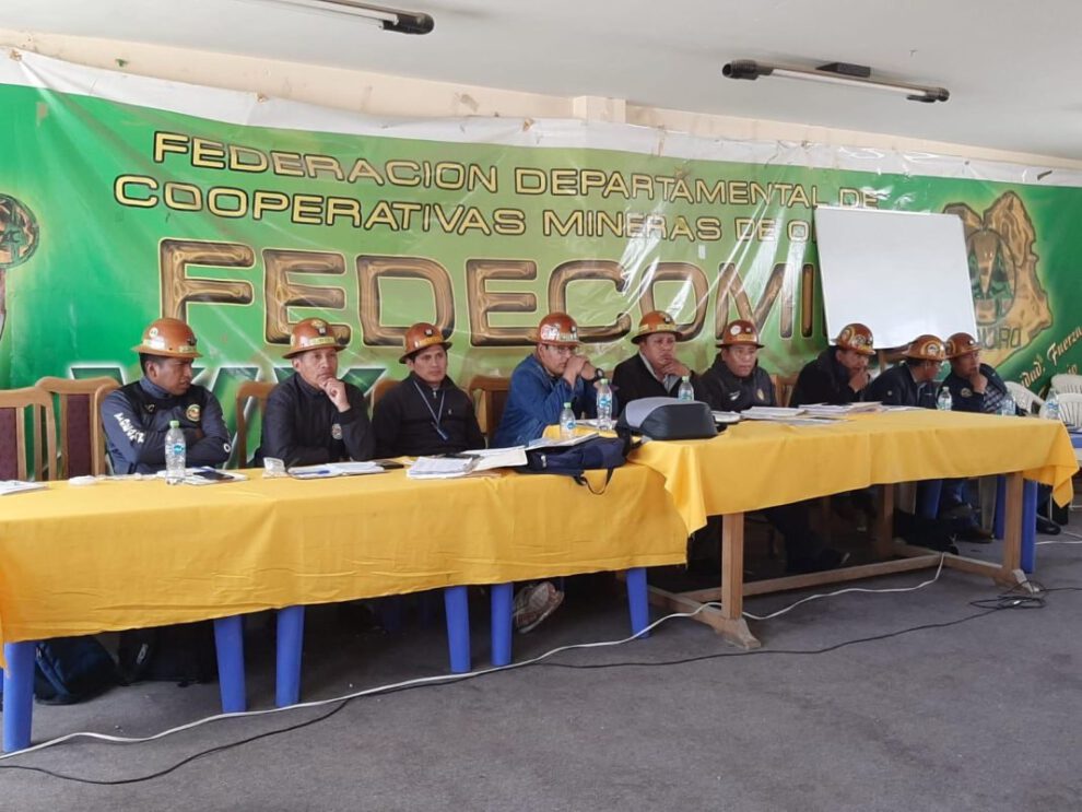 Normativas de fomento a la minería en la Asamblea de presidentes de cooperativas mineras