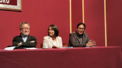 Amalia Decker y Juan Carlos Salazar comparten sobre periodismo y literatura