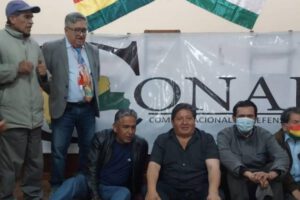 Dirigentes durante la huelga que instaló el Conade en defensa del Censo 2023