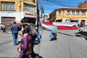 Paro en Potosí cumple su primer día en apoyo a Santa Cruz