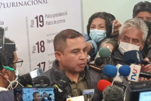 Astorga medidas de presión para respaldar a Santa Cruz