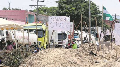 Cercar Santa Cruz para impedir abastecimiento de alimentos y combustible