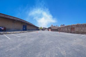 Parqueo Municipal Temporal inaugurado en Oruro