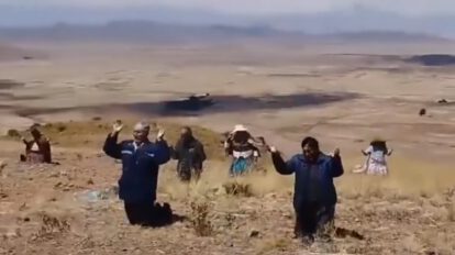 Comunarios claman por lluvia en Bolivia