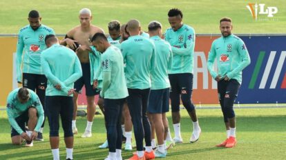 Neymar entrenando con Brasil antes del Mundial Qatar 2022