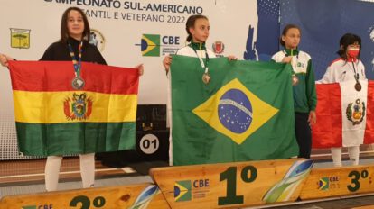 Equipo boliviano de esgrima gana medallas en el sudamericano