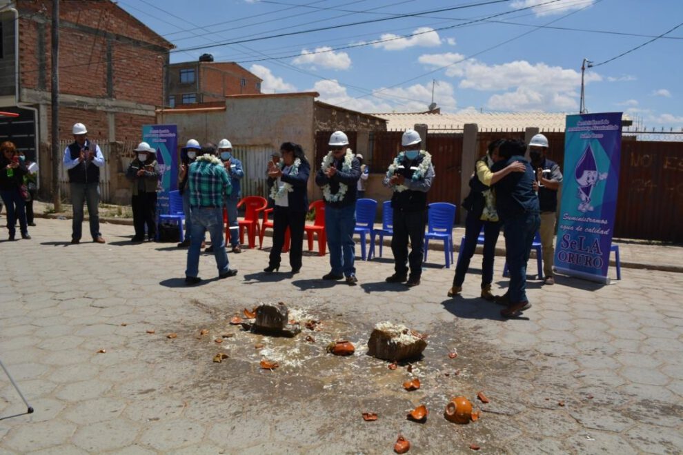 Renovación de Red de Agua en La Aurora