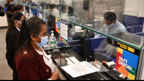 Reprogramación de deudas con bancos