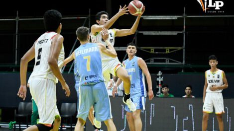 Bolivia cae frente a Uruguay en el Sudamericano U-15 de básquetbol