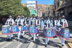 Concurso de bandas estudiantiles en Oruro