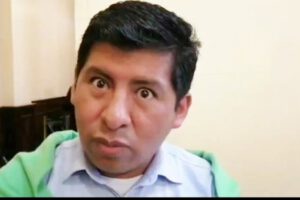 Cambio de nombre a los 18 años propuesto por el TSE