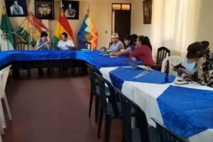 Evo Morales discute la Ley del Censo con diputados del MAS