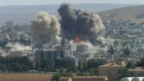 Bombardeo Turco sobre Kobane en Siria