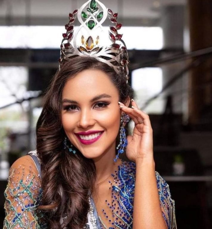 Miss Bolivia 2022 Fernanda Pavisic en controversia por declaraciones racistas