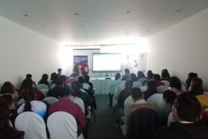 Atención integral al adolescente en taller de evaluación de salud