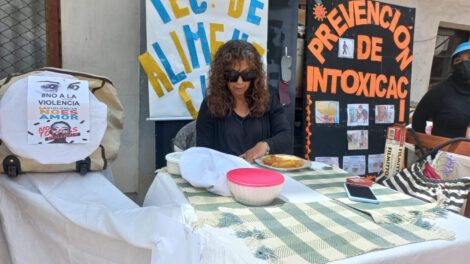Estudiantes con ceguera aprenden métodos para ser independientes