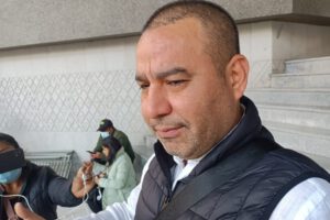 Denuncia penal contra el director del SIN por incumplimiento de deberes