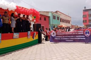 Provincia Saucarí conmemoró 59 años de su creación
