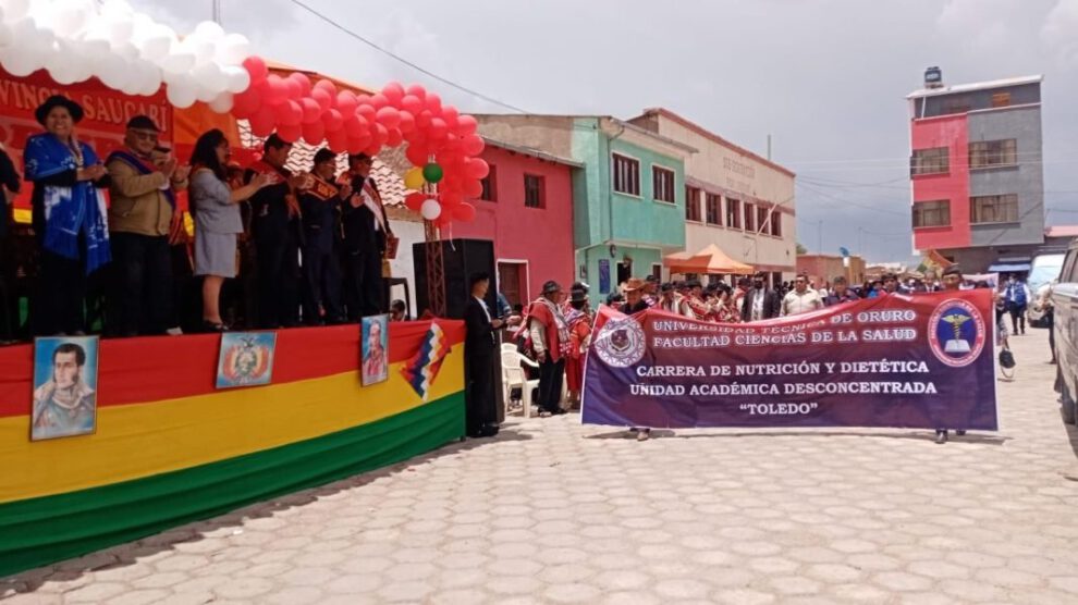 Provincia Saucarí conmemoró 59 años de su creación