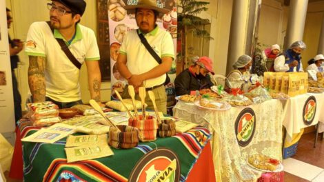 Crédito SiBolivia beneficia a micro y pequeñas empresas en la feria del Productor al Canastón