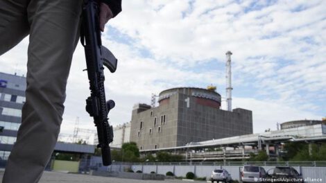 Vigilancia en la planta nuclear de Zaporiyia