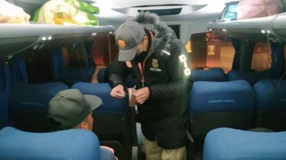 Control de permisos de viaje para menores por la DIO