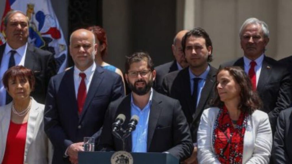 Caso Silala: Presidente de Chile agradece a su equipo y festeja el fallo de la CIJ