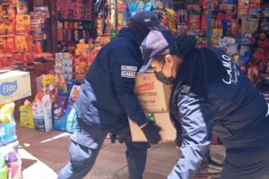 Uso desmedido de aceras en Oruro