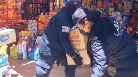 Uso desmedido de aceras en Oruro