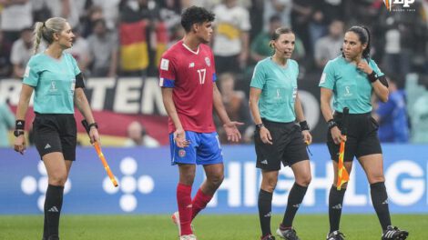 Mujeres árbitro Copa Mundial dirigen partido Alemania y Costa Rica