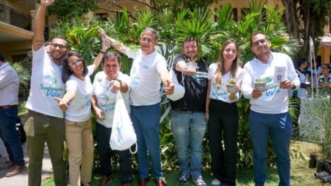 Campaña Sembrando Vida para revitalizar el Parque Tunari