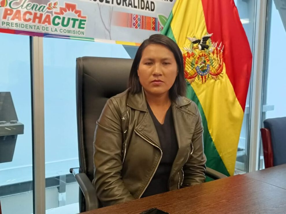 Caso Silala: La diputada de Comunidad Ciudadana Elena Pachacuti analiza juicio de responsabilidades