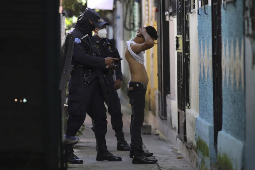 Guerra contra pandillas en El Salvador